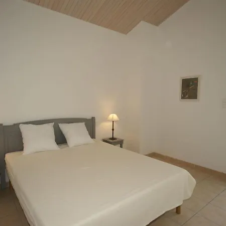빌라 Villa In Mazamet With Private Pool Pont-de-Larn
